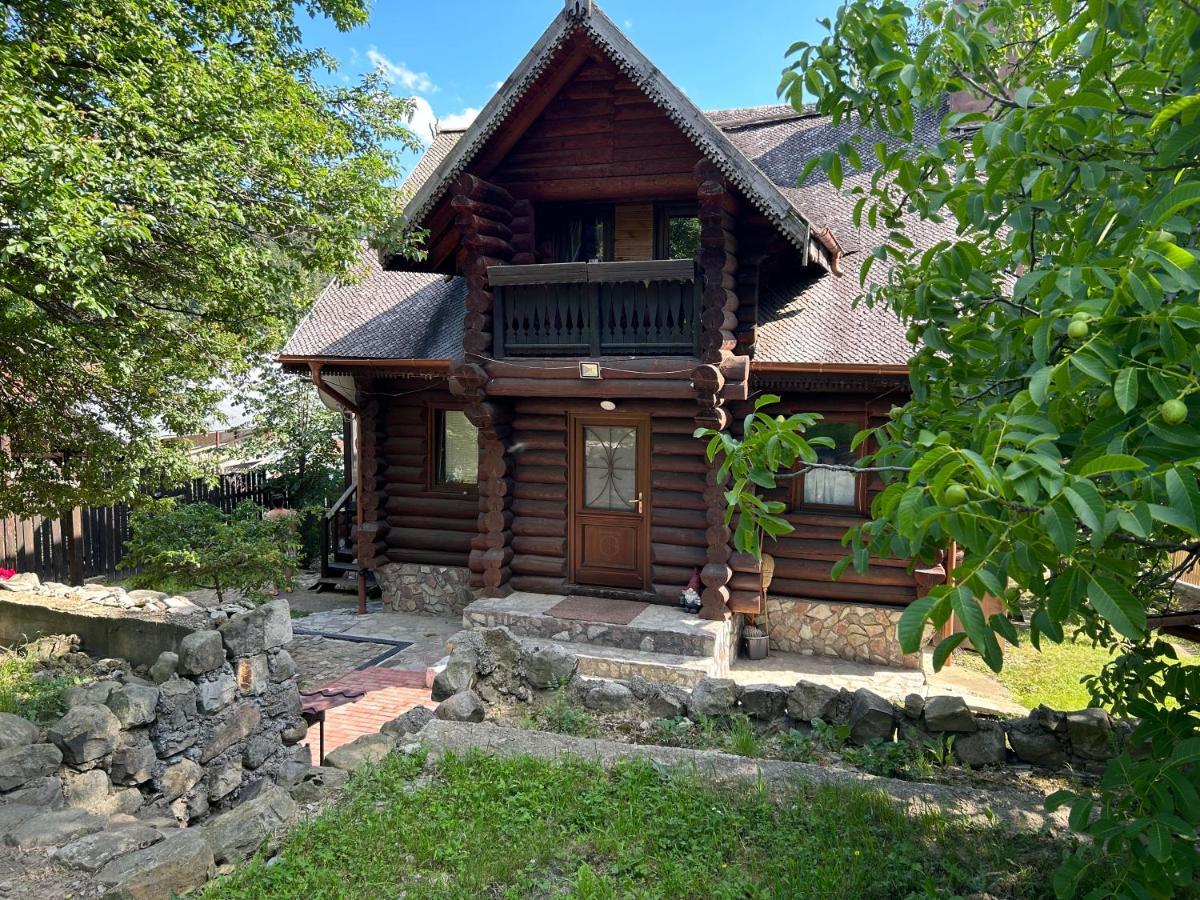 Cabana Haiducului Villa Soveja Exterior photo